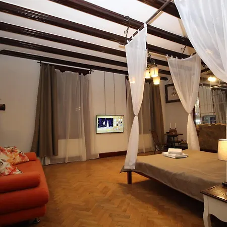 Noemi Apartment